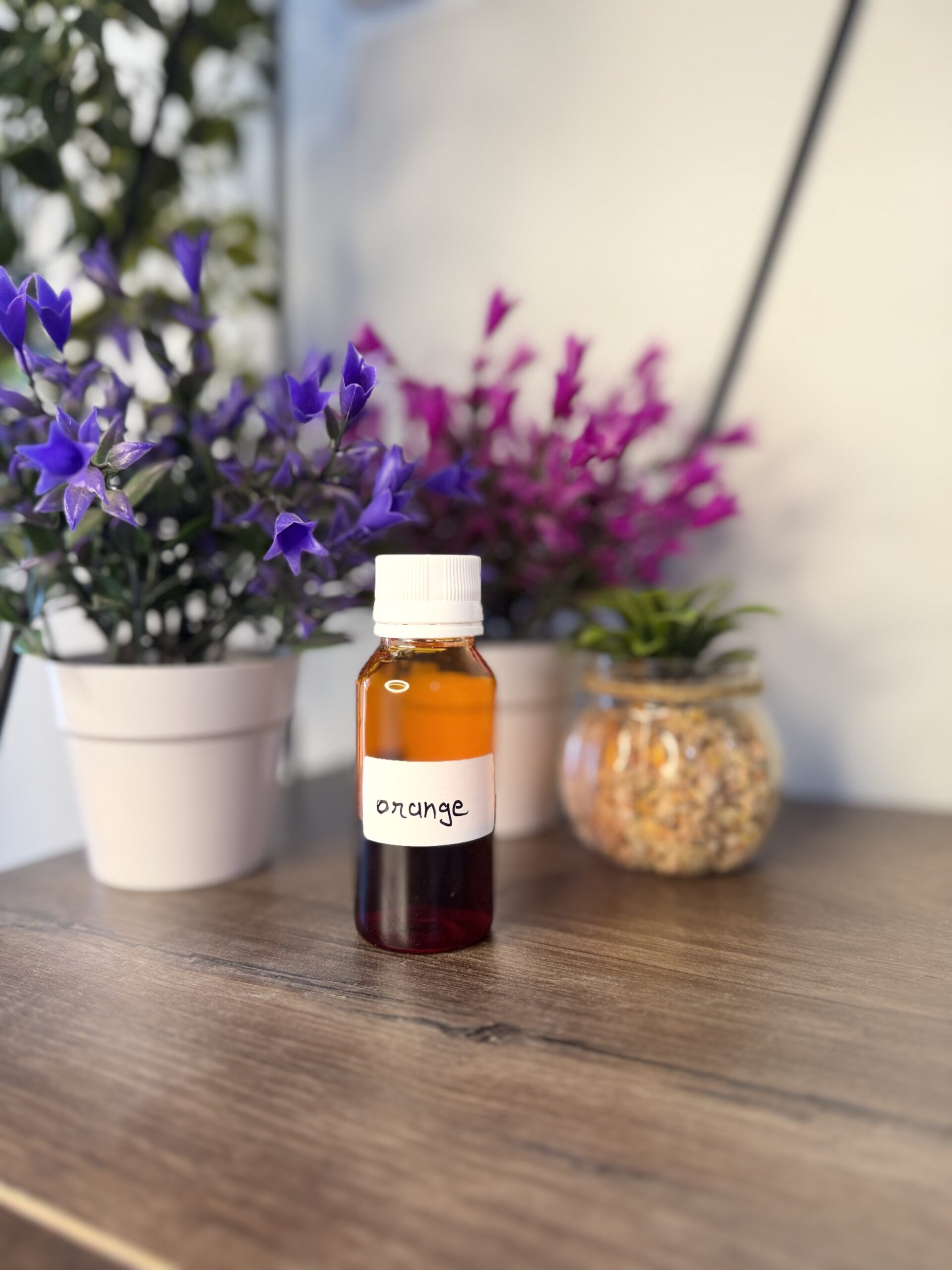 Orange Dye color for perfumery by BROSIA