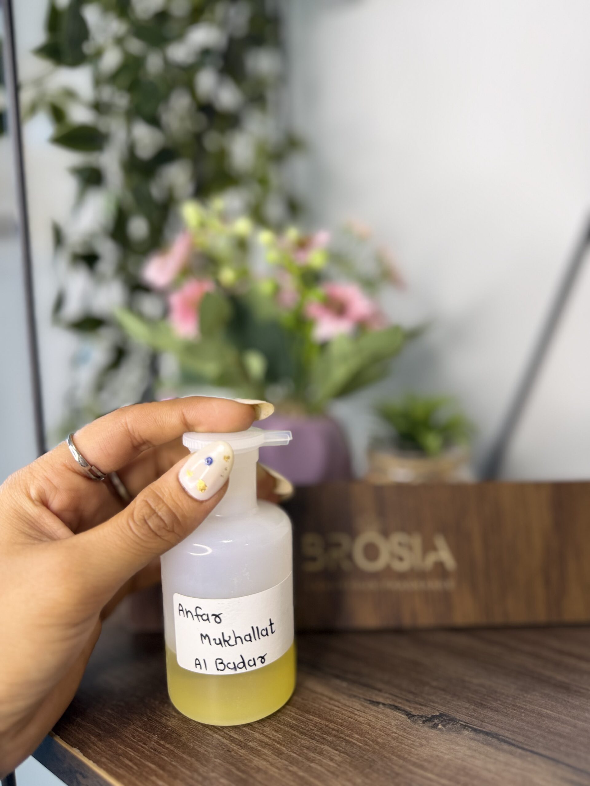 Anfar Mukhallat Al Badar by BROSIA